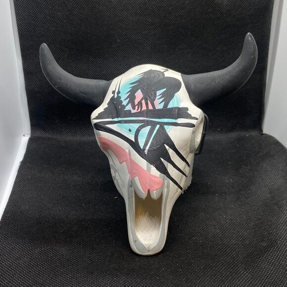 Hand Painted Southwestern Bull Skull Wall Art – Native Style – Set of 2 - Picture 4 of 11